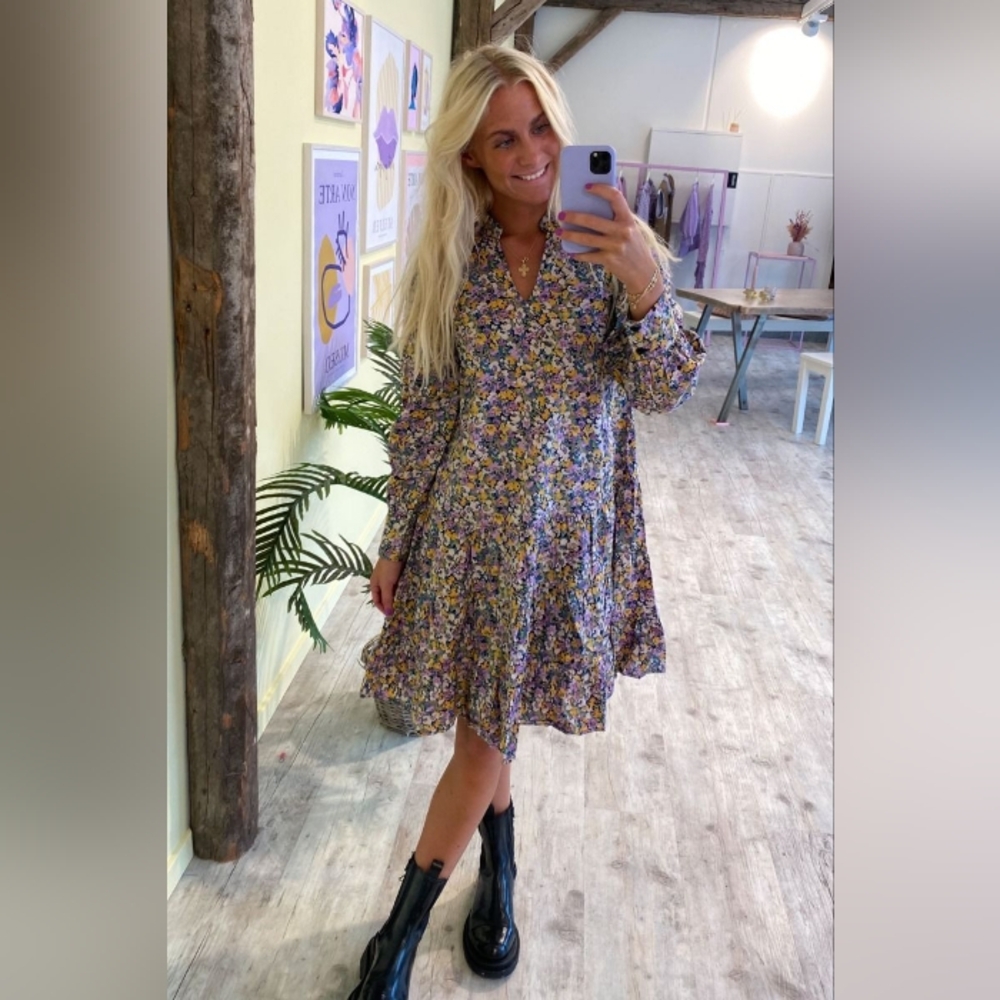 *Host Pick* Y•A•S Poplin Floral Spring/Summer Dress